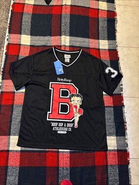 Betty Boop Black and Red Graphic Kids Jersey Top